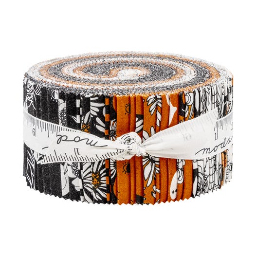 Noir Jelly Roll
Alli K Designs for Moda Fabrics